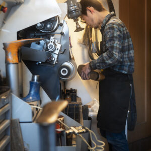 C20 Machinery Installation and Repair Visitor Visa Indonesia - Professional Visa Service by IndoVisaPro
